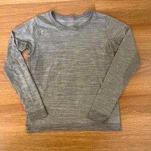 Lululemon swiftly tech relaxed long sleeve